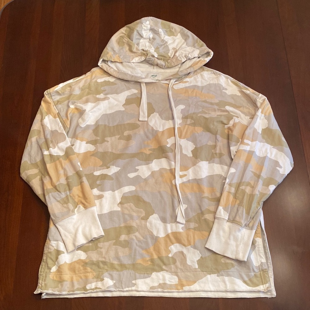 Aerie camo hooded pullover